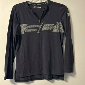 Boys M youth loose fit Under Amour heat gear pull over 3/4 zip no rips/stains